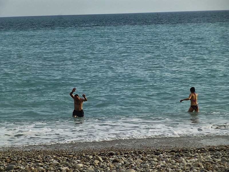 Meditenanee2014126